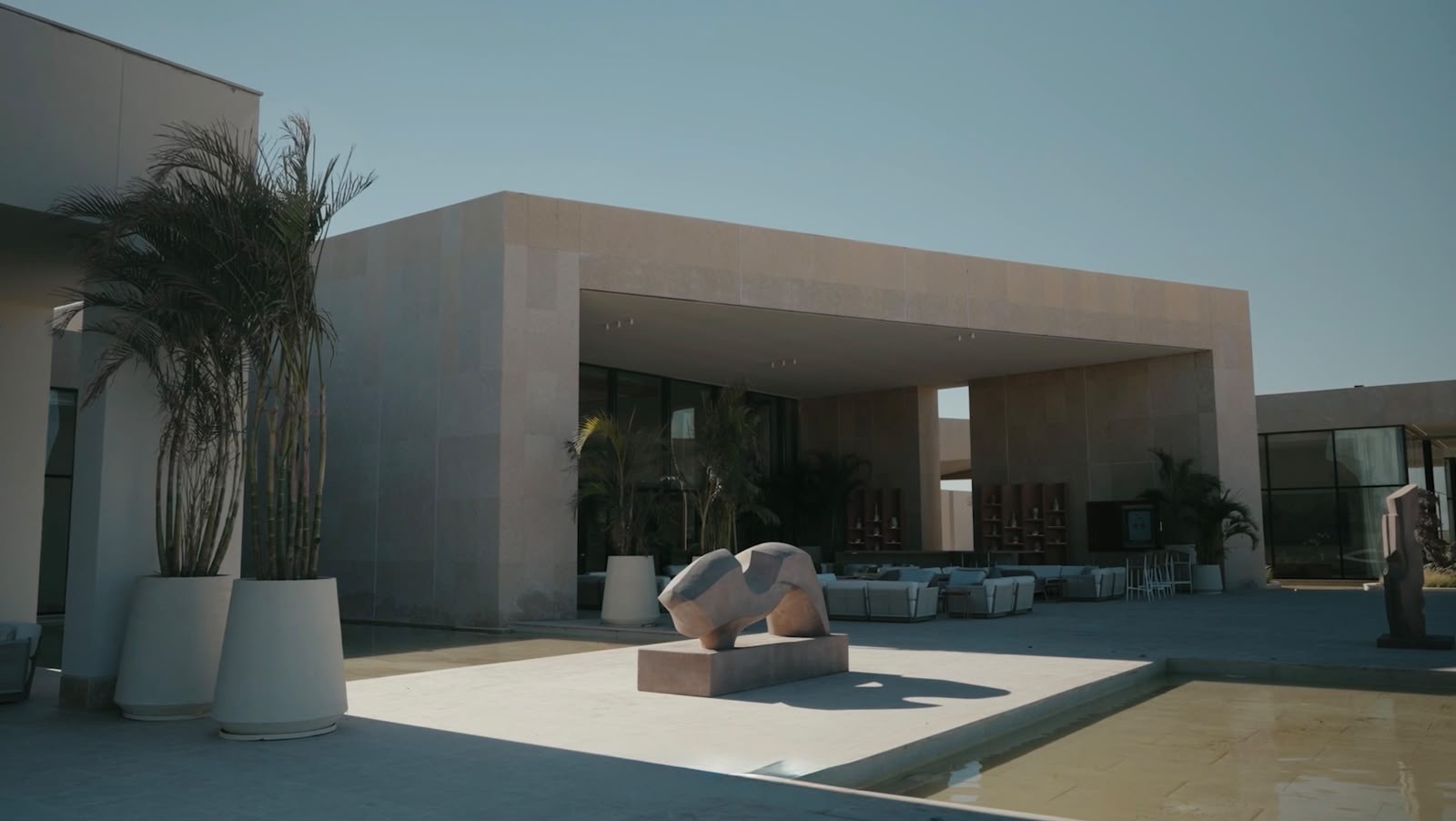 The Alam Al Roum Experience Center 4